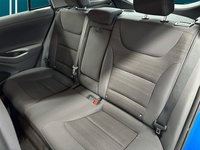 Hyundai IONIQ hybrid vaihtoauto