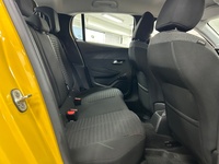 Peugeot 208 vaihtoauto