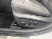 Hyundai IONIQ hybrid vaihtoauto