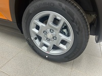 Hyundai INSTER vaihtoauto