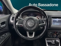 Jeep Compass vaihtoauto