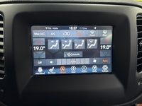 Jeep Compass vaihtoauto