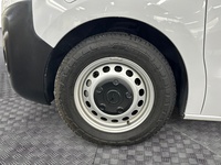 Opel Vivaro-e vaihtoauto