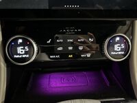 Jaguar F-PACE vaihtoauto