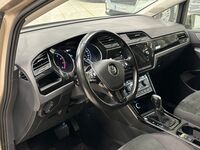 Volkswagen Touran vaihtoauto