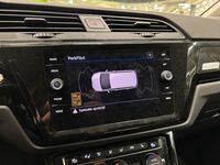 Volkswagen Touran vaihtoauto