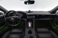 Porsche Taycan vaihtoauto