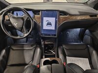 Tesla Model X vaihtoauto