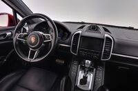 Porsche Cayenne vaihtoauto