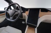 Tesla Model X vaihtoauto