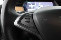 Tesla Model X vaihtoauto