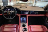 Porsche Taycan vaihtoauto