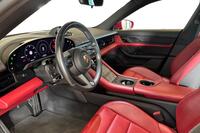 Porsche Taycan vaihtoauto