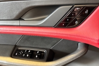 Porsche Taycan vaihtoauto