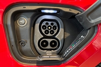 Porsche Taycan vaihtoauto