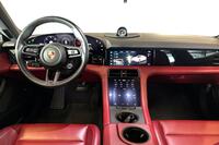 Porsche Taycan vaihtoauto