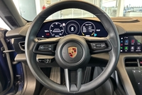 Porsche Taycan vaihtoauto