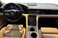 Porsche Taycan vaihtoauto
