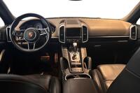 Porsche Cayenne vaihtoauto