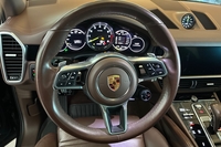 Porsche Cayenne vaihtoauto