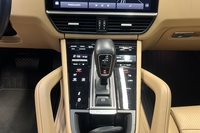 Porsche Cayenne vaihtoauto