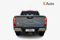 Nissan Navara vaihtoauto