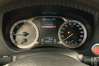 Nissan Navara vaihtoauto