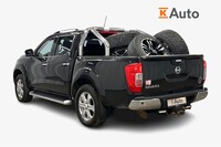 Nissan Navara vaihtoauto