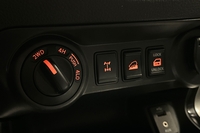 Nissan Navara vaihtoauto