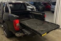 Nissan Navara vaihtoauto