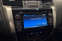 Nissan Navara vaihtoauto