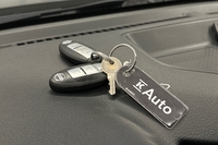 Nissan Navara vaihtoauto