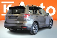 Subaru Forester vaihtoauto