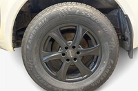 Nissan Navara vaihtoauto