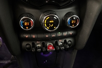Mini Hatchback vaihtoauto