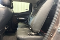 Mitsubishi L200 vaihtoauto