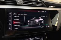 Audi Q8 e-tron vaihtoauto