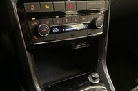 Volkswagen T-Cross vaihtoauto