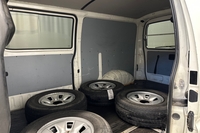 Toyota Hiace vaihtoauto