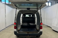 Toyota Hiace vaihtoauto