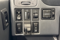 Toyota Hiace vaihtoauto