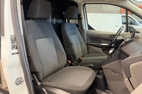 Ford Transit Connect vaihtoauto