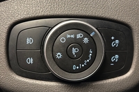 Ford Transit Connect vaihtoauto