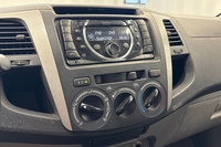 Toyota Hilux vaihtoauto