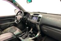 Toyota Land Cruiser vaihtoauto