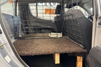 Mitsubishi L200 vaihtoauto