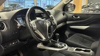 Nissan Navara vaihtoauto