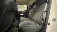 Nissan Navara vaihtoauto