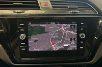 Volkswagen Touran vaihtoauto