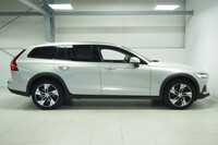 Volvo V60 Cross Country vaihtoauto